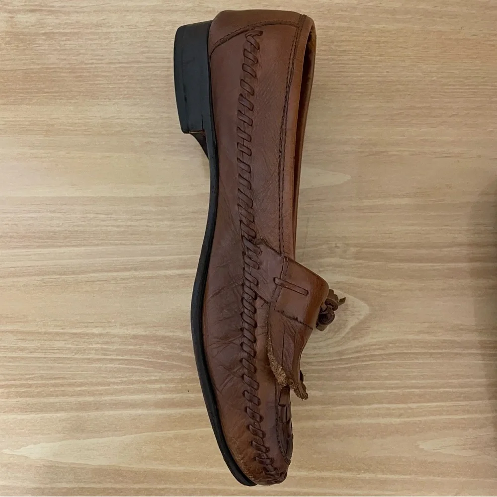 Giorgio Brutini brown leather tassel loafers size 8D